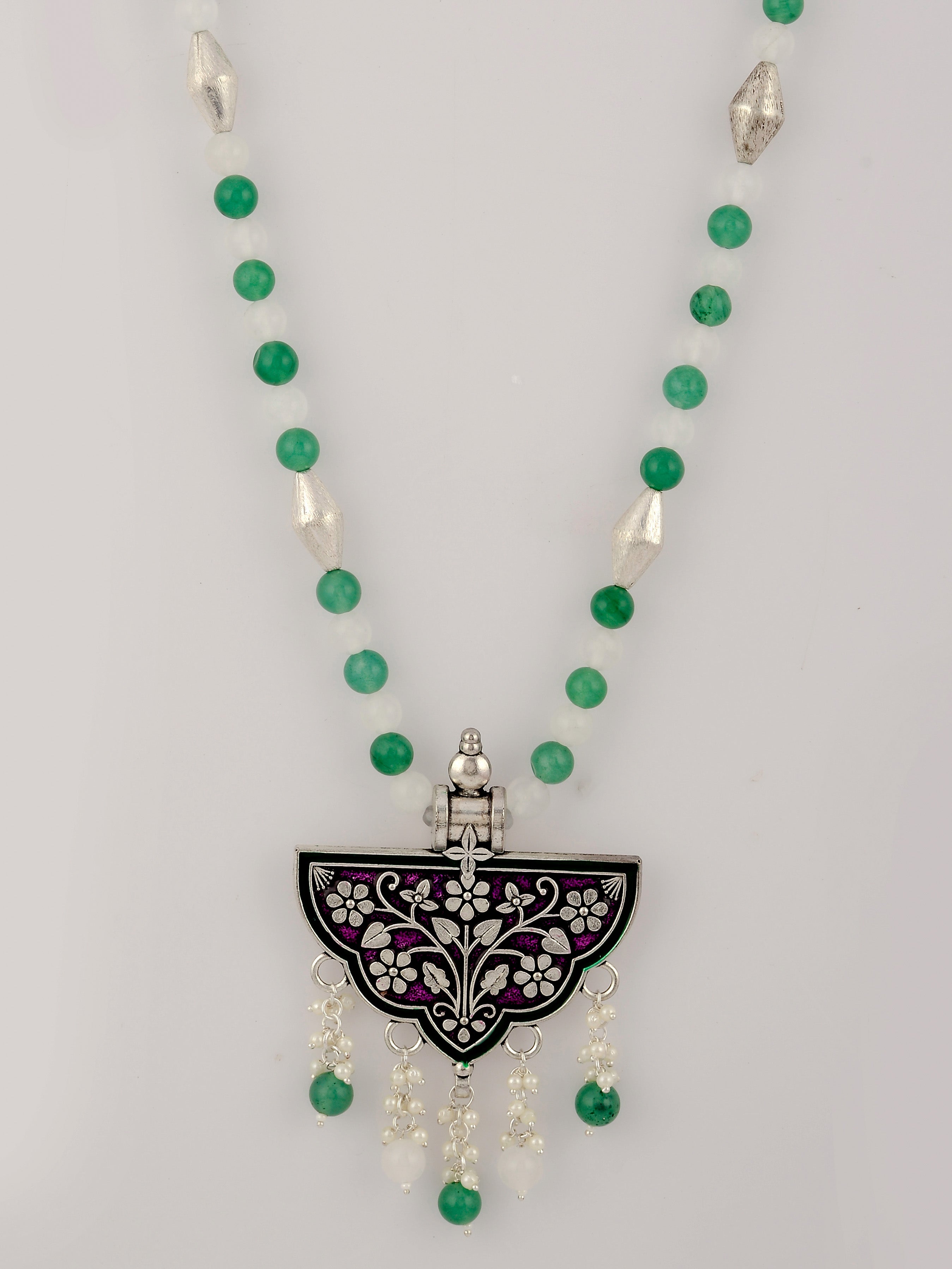 Dastoor Green  White Brass Silver-Plated Necklace