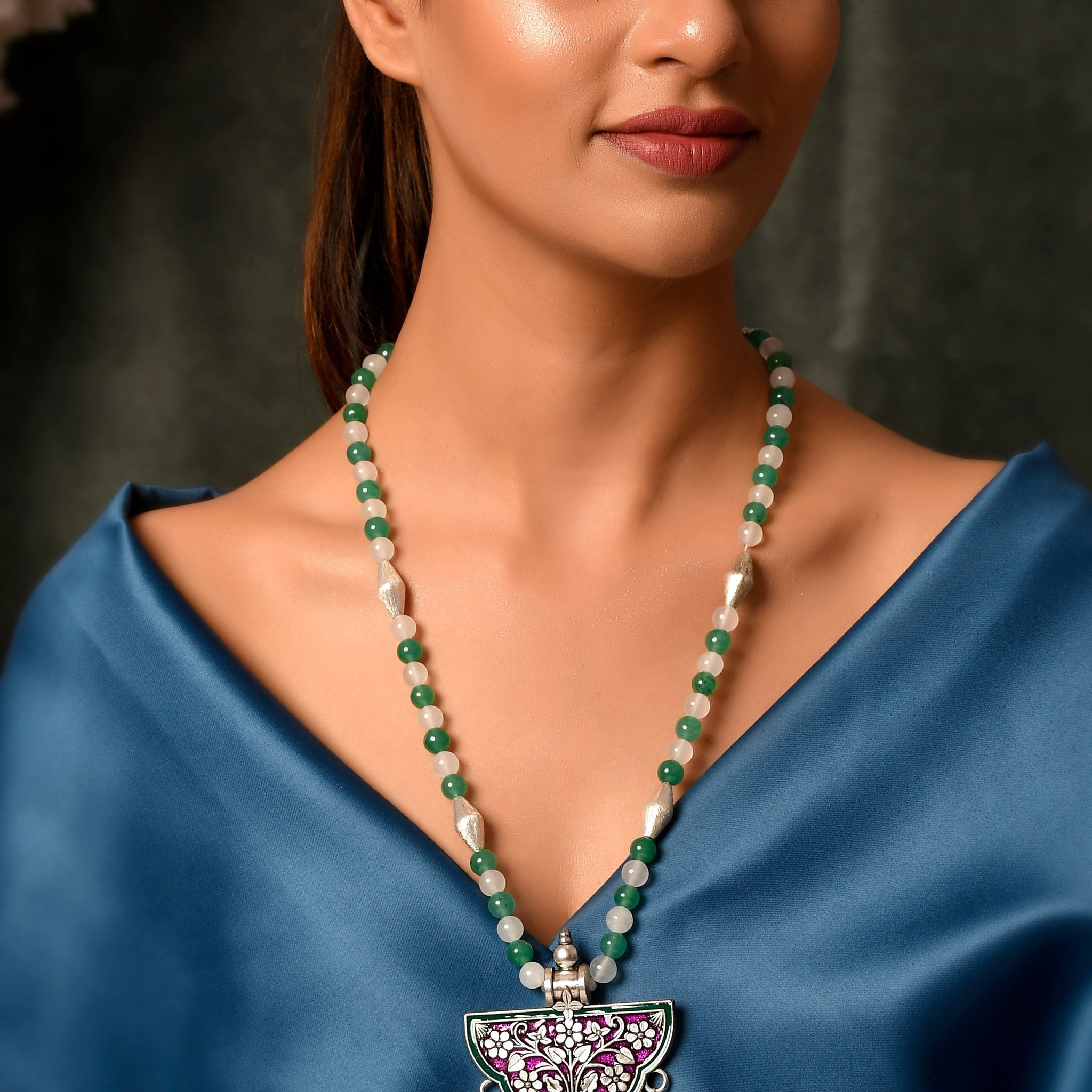 Dastoor Green  White Brass Silver-Plated Necklace