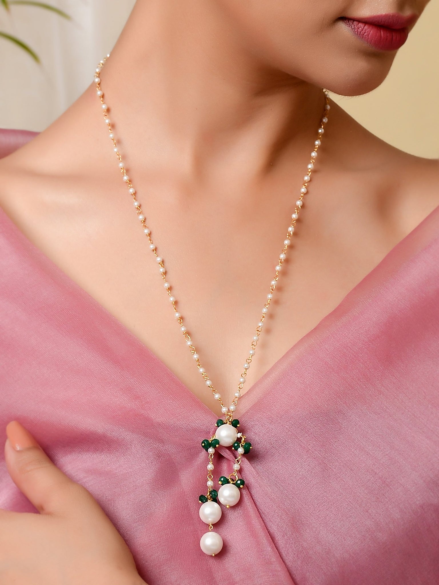 Dastoor Gold-Toned  White Brass Gold-Plated Necklace