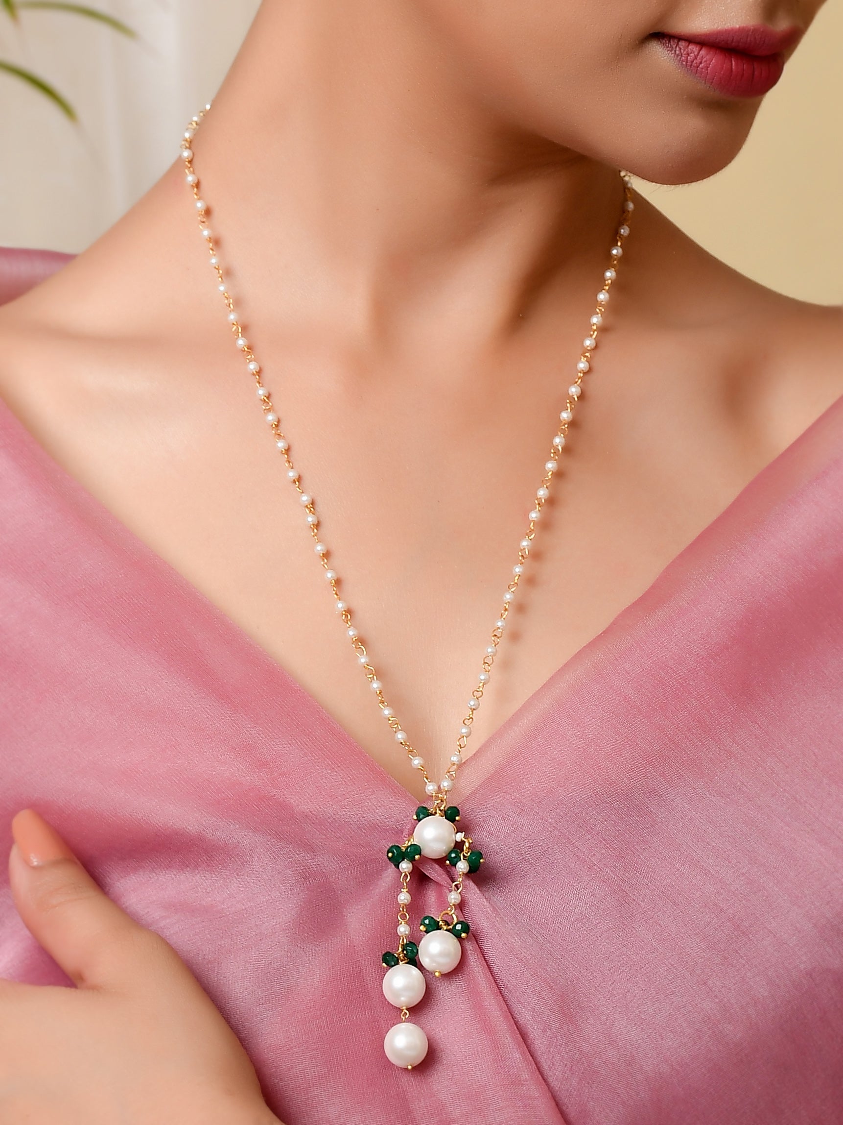 Dastoor Gold-Toned  White Brass Gold-Plated Necklace