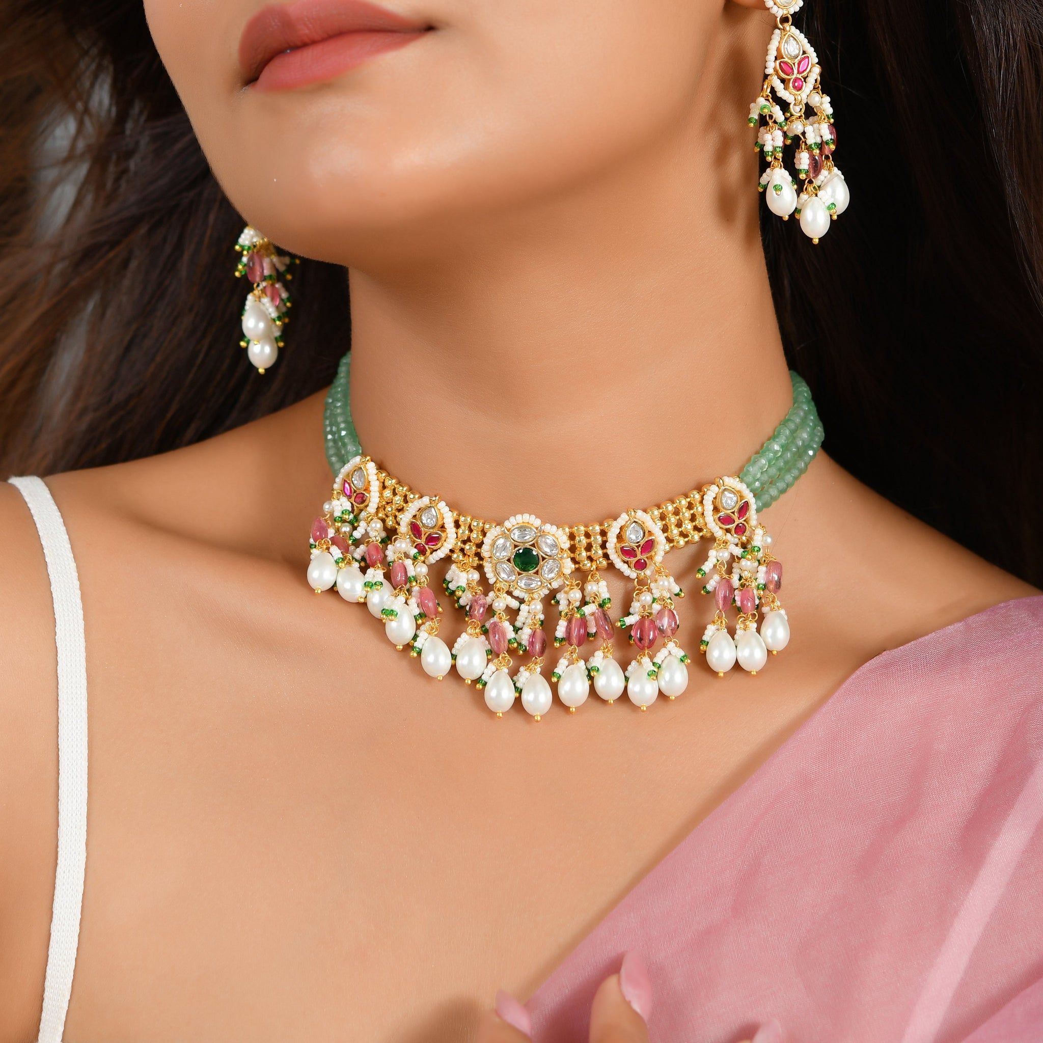 Classic Pachhi Kundan Elegance