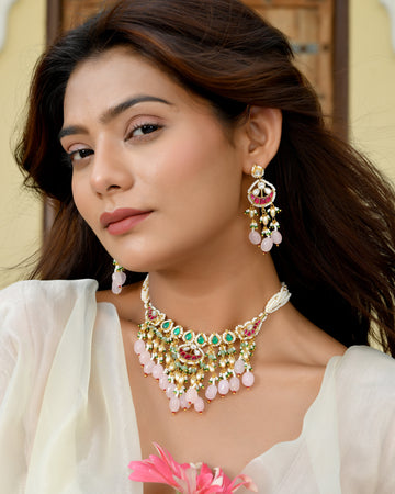 Pachhi Kundan Aura Luxe