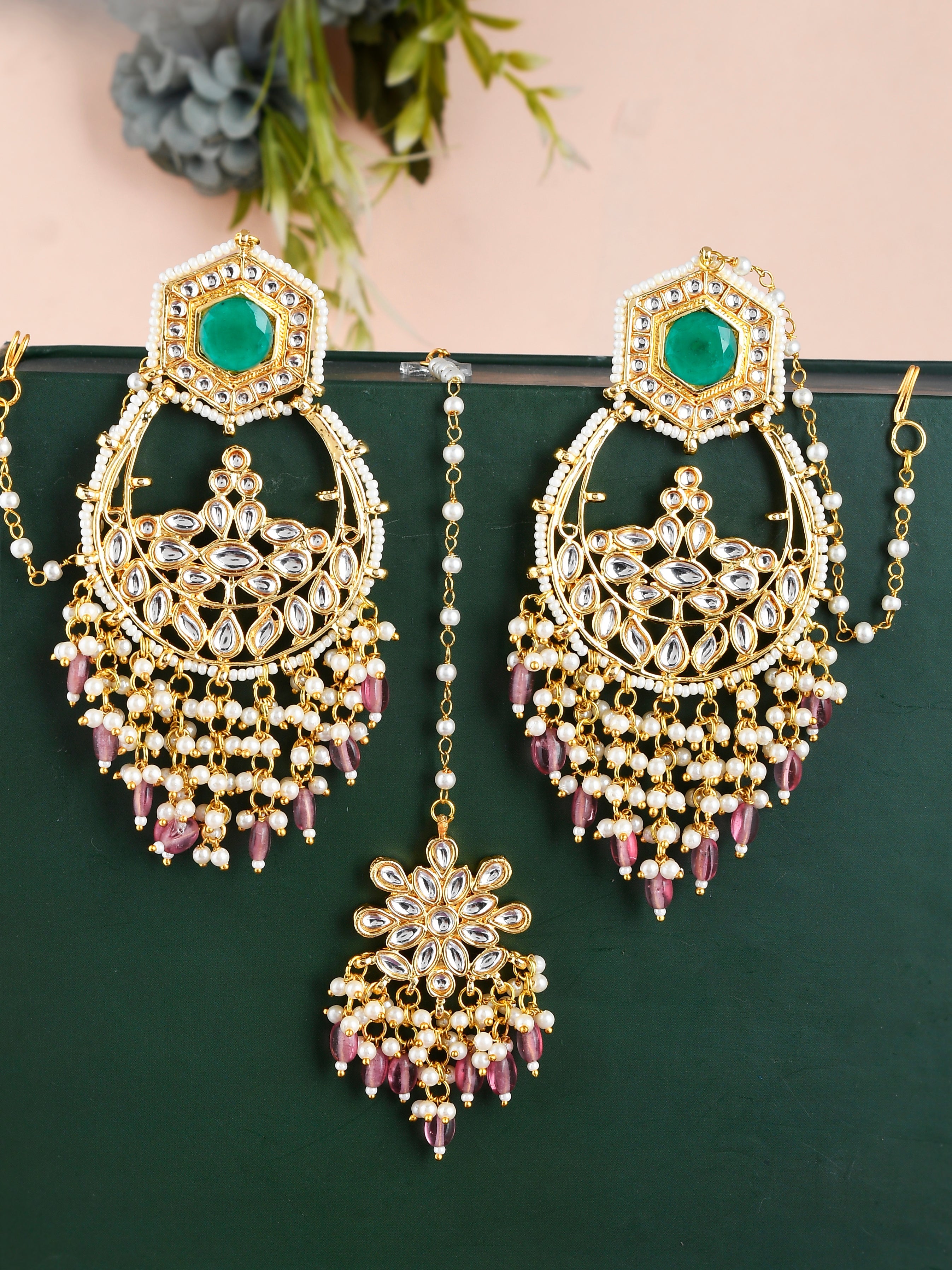Mangtikka Earring set