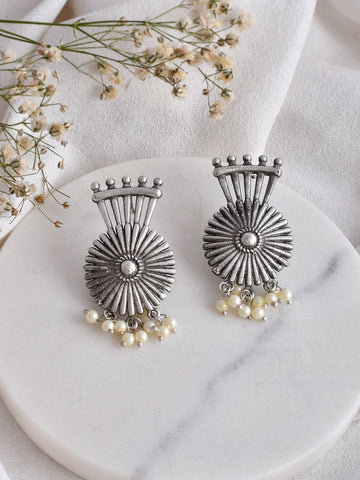 Regal Dangles