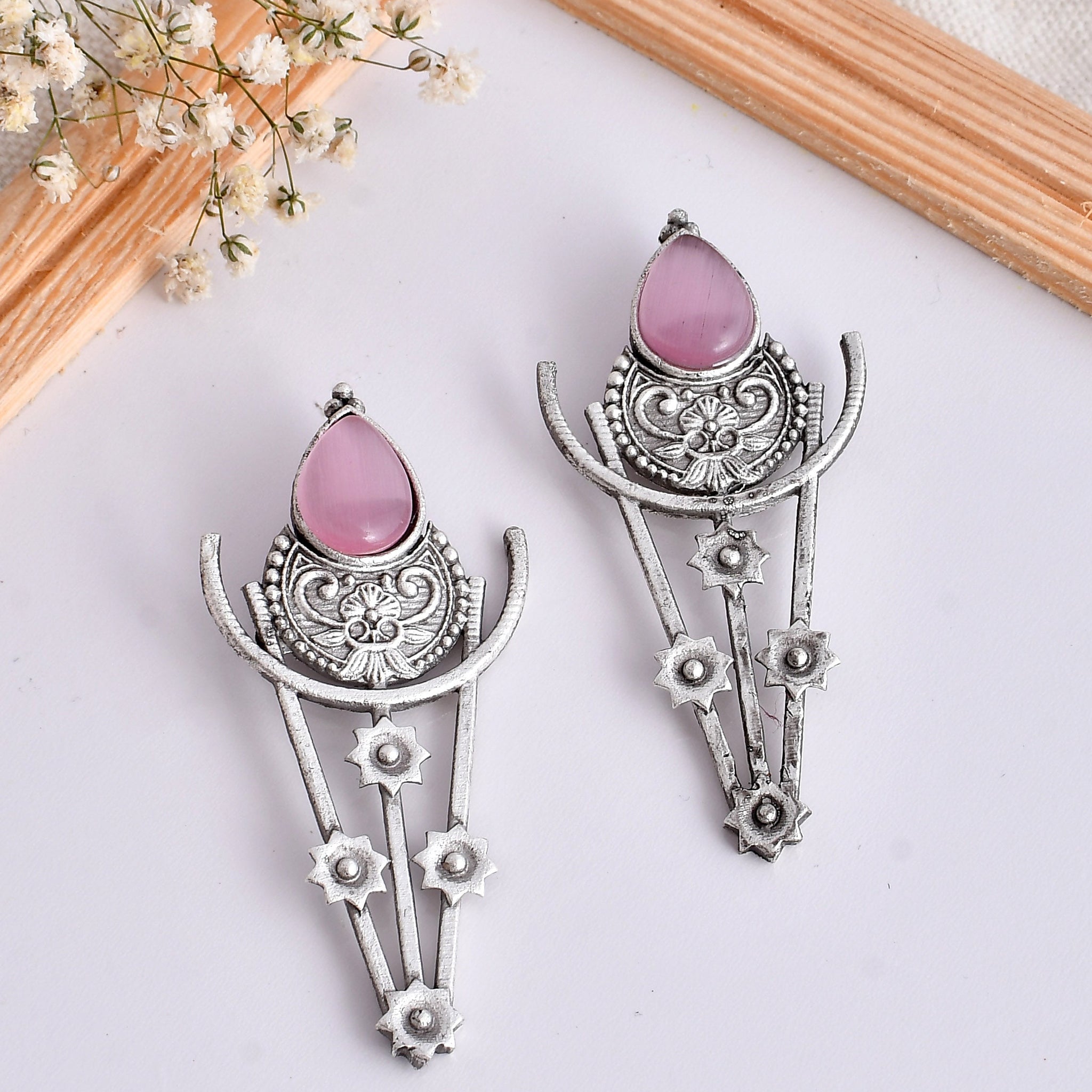 Fuchsia Fantasy Earring
