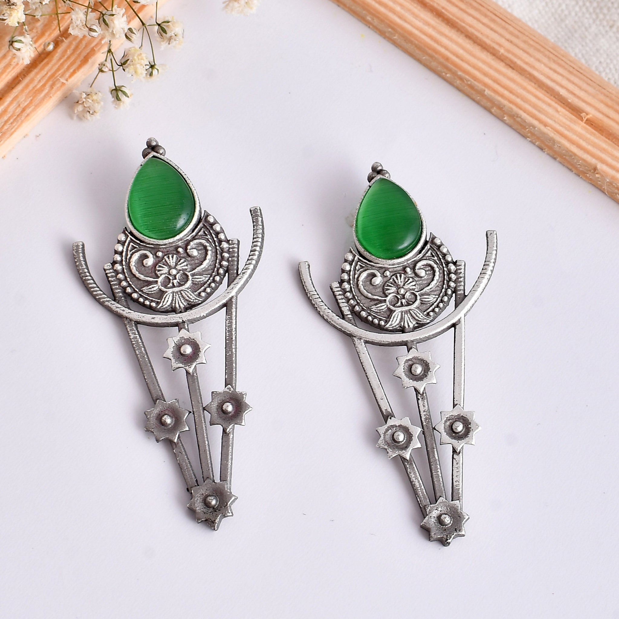 Dark Emerald Earring