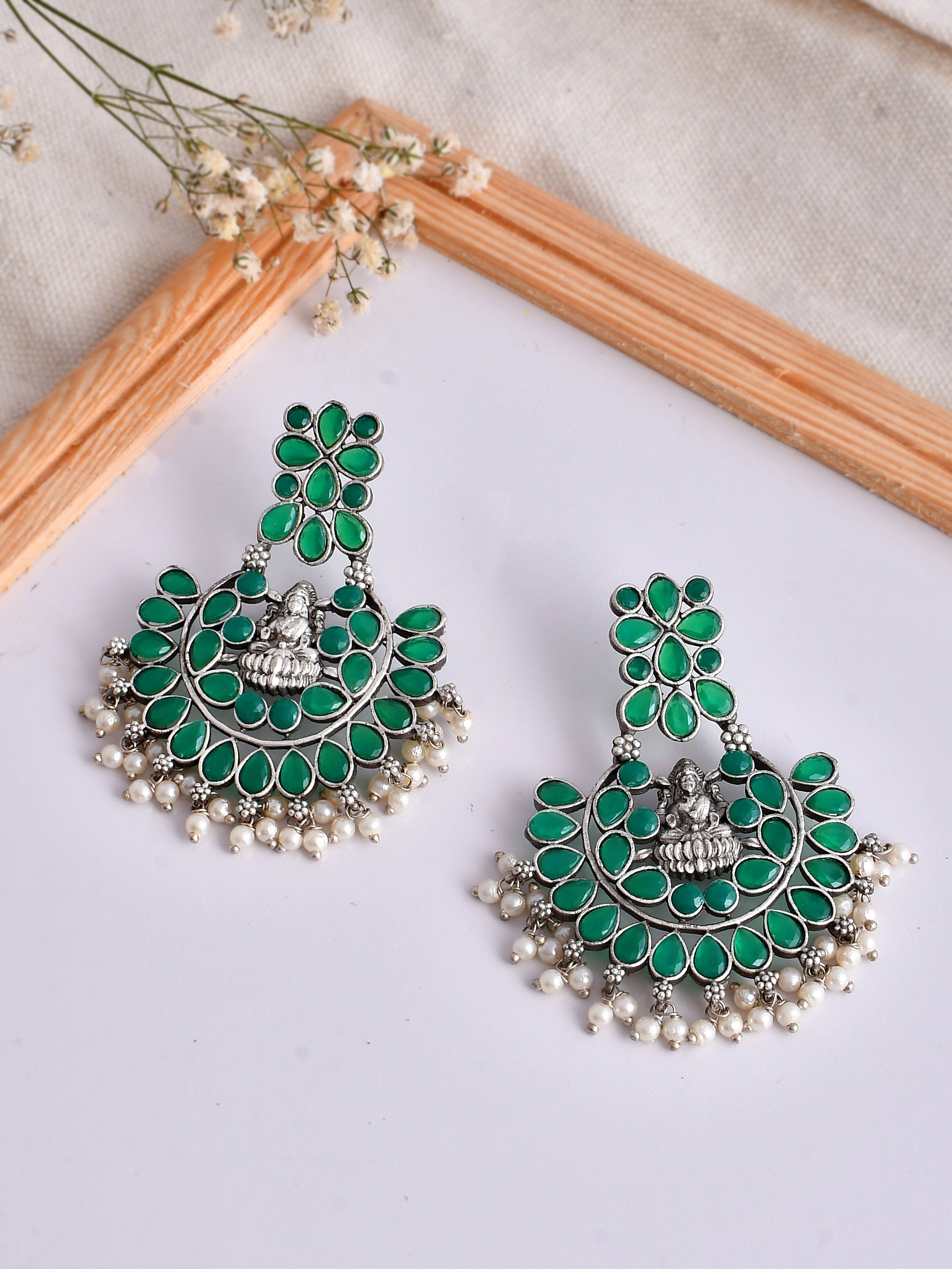 Lush Leafy Luxe Earring