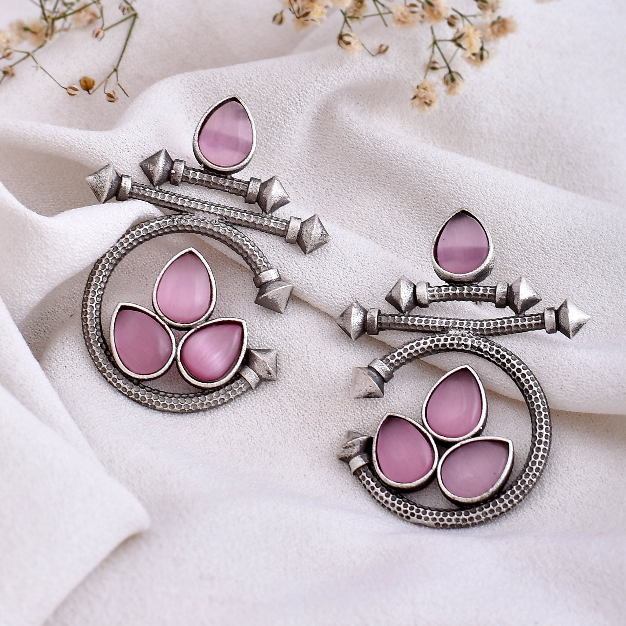 Whispering Wisteria Earring
