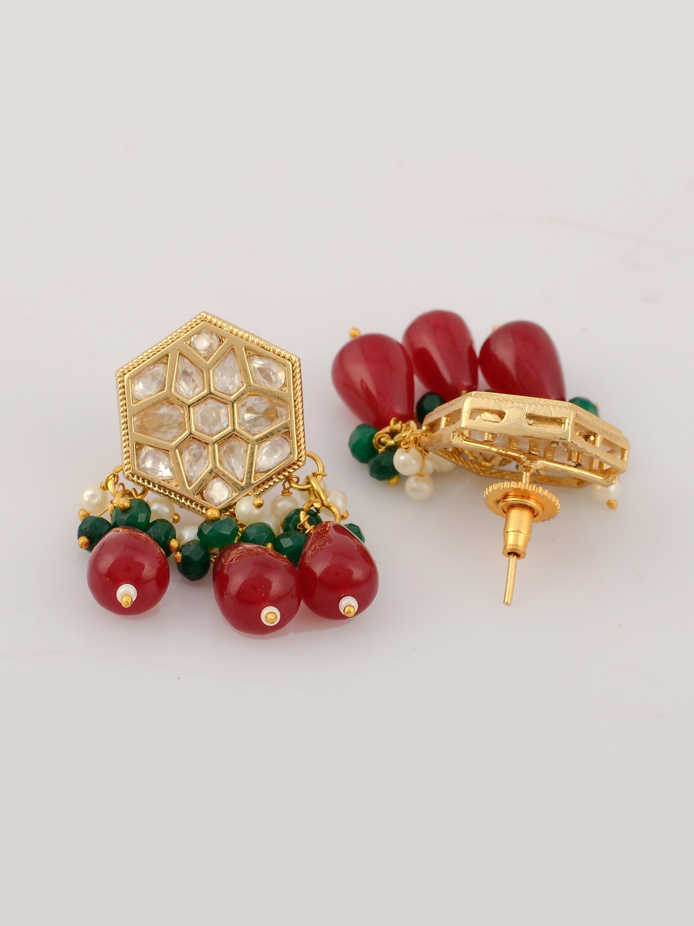 Dastoor Gold-Plated Green Kundan Studded Jewellery Set