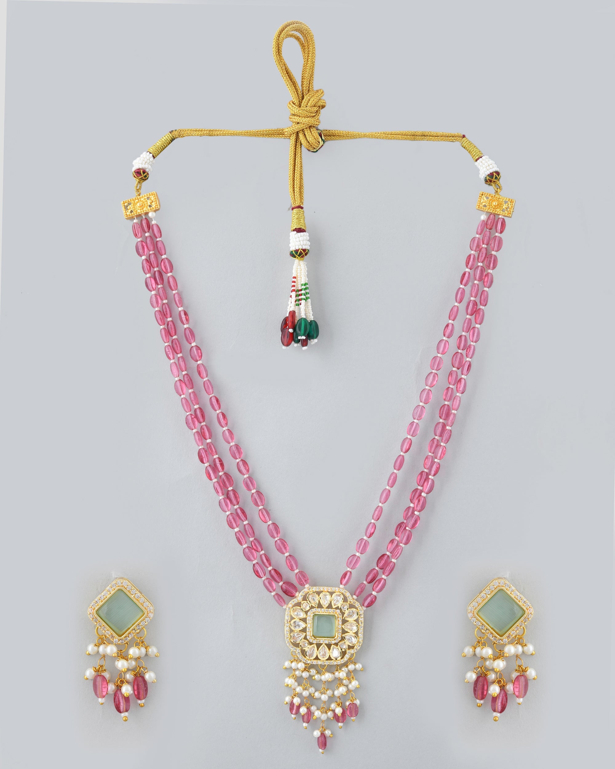 Desiner Necklce