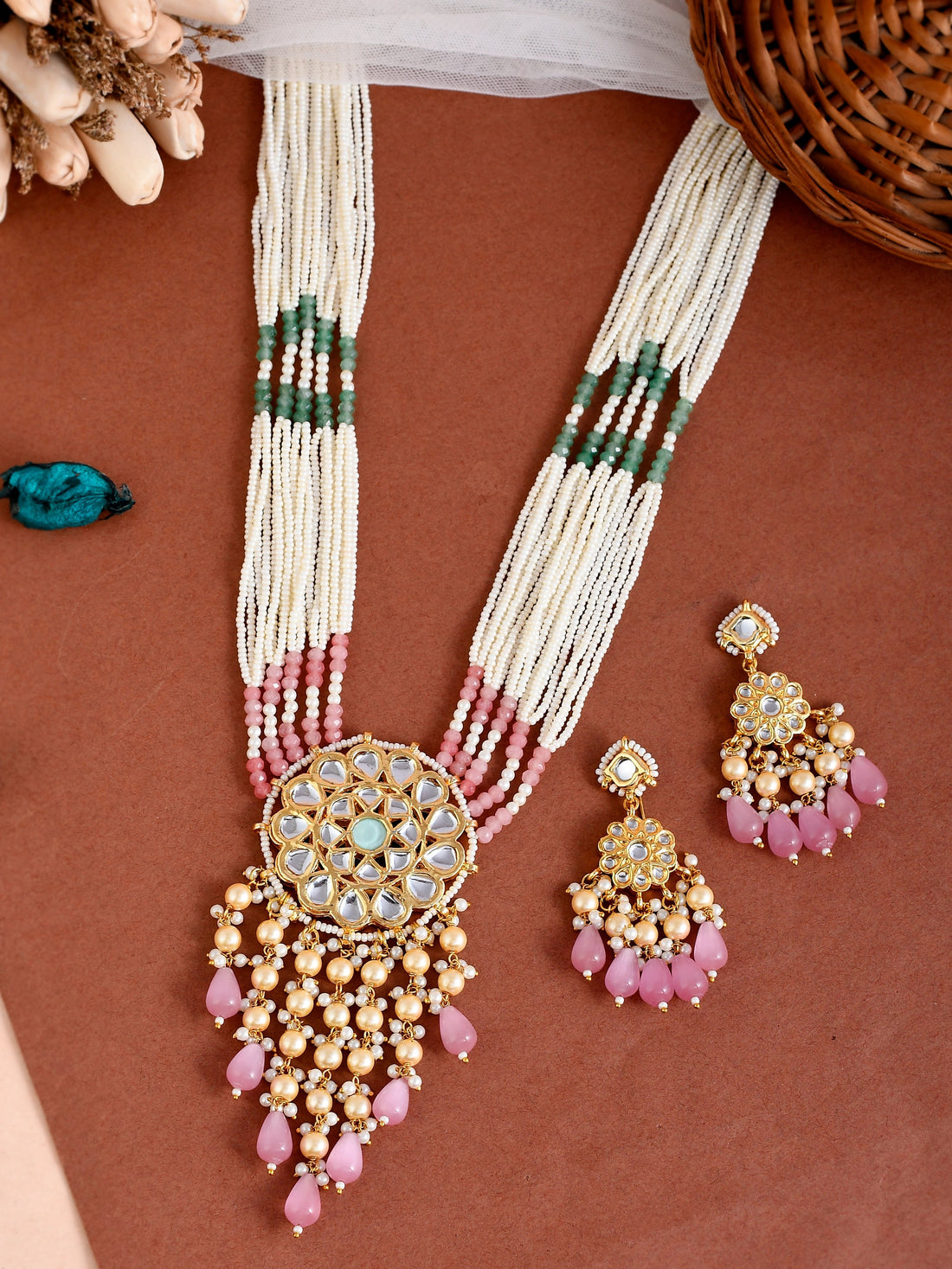 Dastoor Royal Kundan Elegance Necklace Set