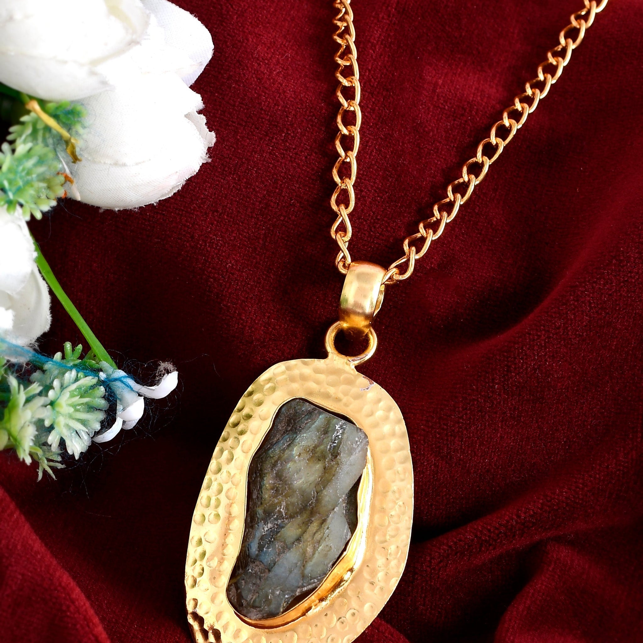 Beautiful Stone Pandent