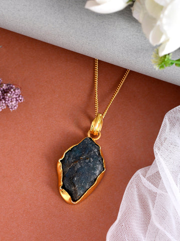 Beautiful Stone Pandent